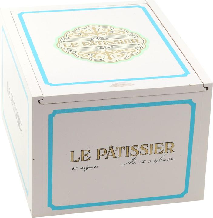 Actual product image Crowned Heads Le Patissier No. 54 Maduro