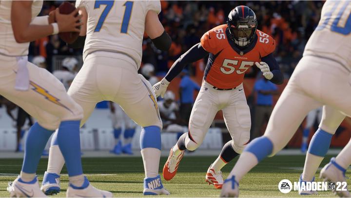 Produktbild EA Games Madden NFL 22 (Xbox One S, IT)
