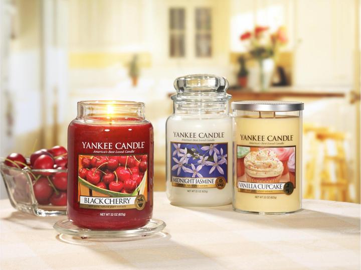 Image du produit Yankee Candle Black Cherry (623 g)