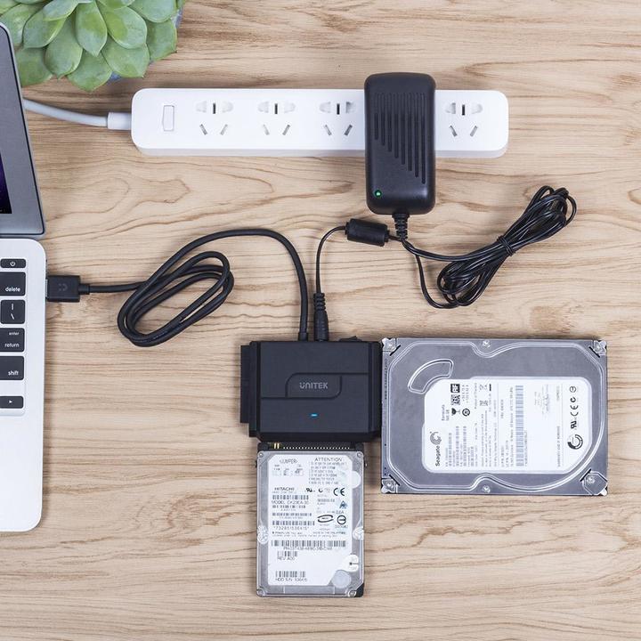 Actual product image Unitek Y-3324 Storage Drive Docking Station USB 3.2 Gen 1 (3.1 Gen 1) Type-A (2.5", 3.5")