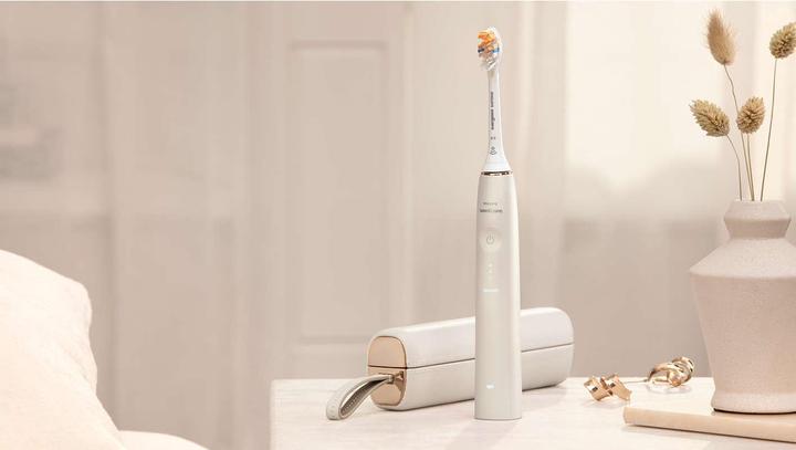 Actual product image Philips Sonicare DiamondClean 9900 Prestige (Sonic toothbrush)