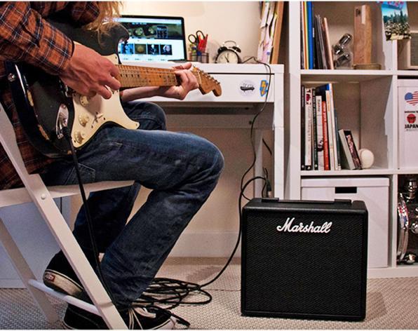 Actual product image Marshall Code 25 Combo guitar amplifier with cable (Guitar, 25 W)
