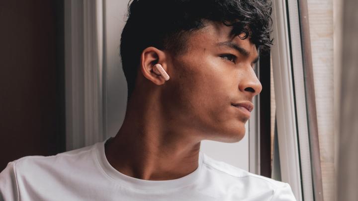 Actual product image Urbanista Copenhagen Bluetooth True Wireless In-Ear Headphones Dusty Pink (32 h, Cable)