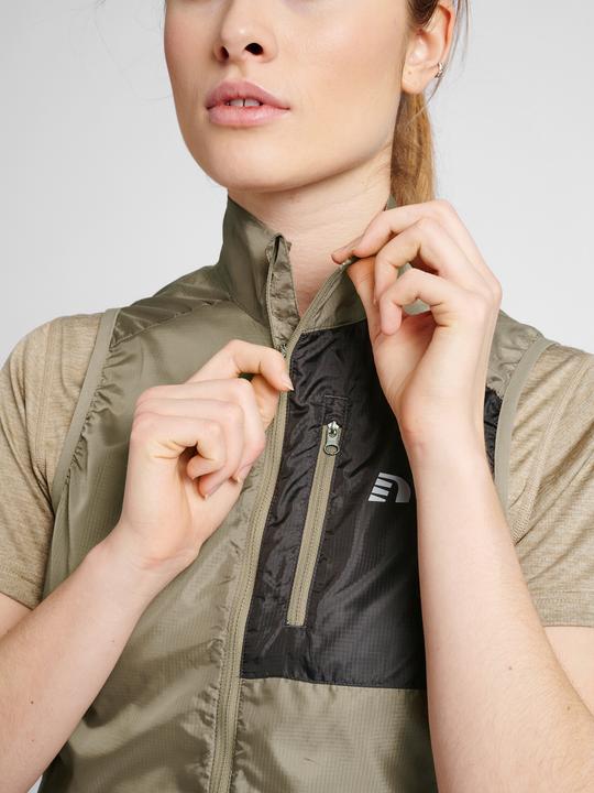 Produktbild Newline Women Packable Tech Gilet (XXL)