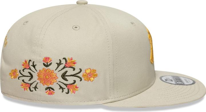 Actual product image New Era 9Fifty Snapback Cap - FLORAL New York Yankees - M/L (M, L)