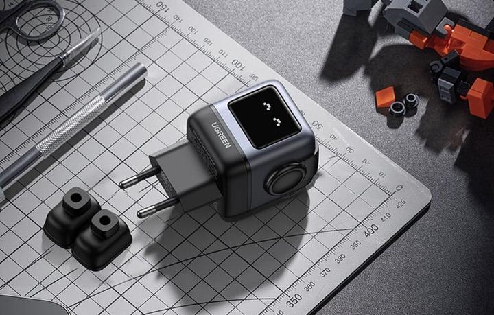 Actual product image Ugreen Nexode RG (65 W)