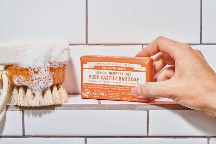 Immagine prodotto Dr. Bronner's Tè all-one-uno naturale sapone all-One Tea Tree 140g