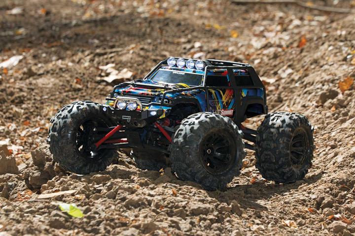 Produktbild Traxxas Summit (RTR Ready-to-Run)