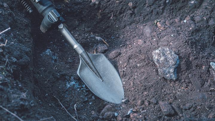 Produktbild Bosch Professional Zubehör PRO HEX 30-4C Spatmeissel, gerundet, 135 x 400 mm (135 mm)