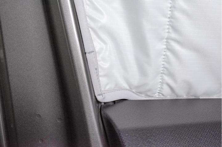 Produktbild VanSpace Isolierung von Front- und Seitenscheiben, innen