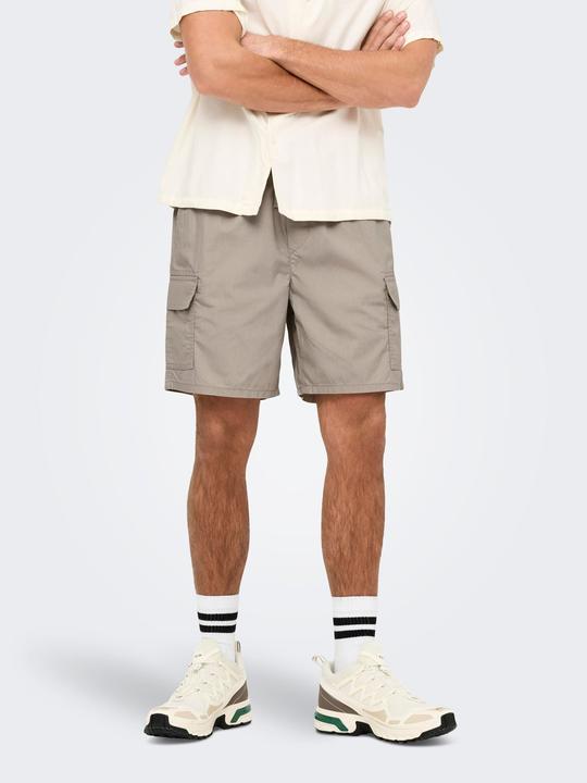 Actual product image Only & Sons ONSKAL Slim Fit Shorts Shorts (M)