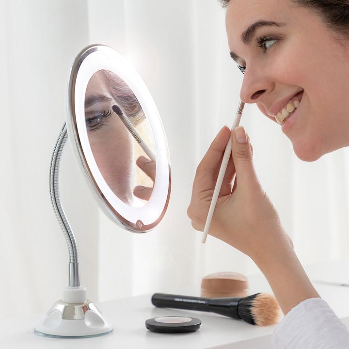 Actual product image InnovaGoods Make-up mirror with magnification and LED (Ø 20 cm)