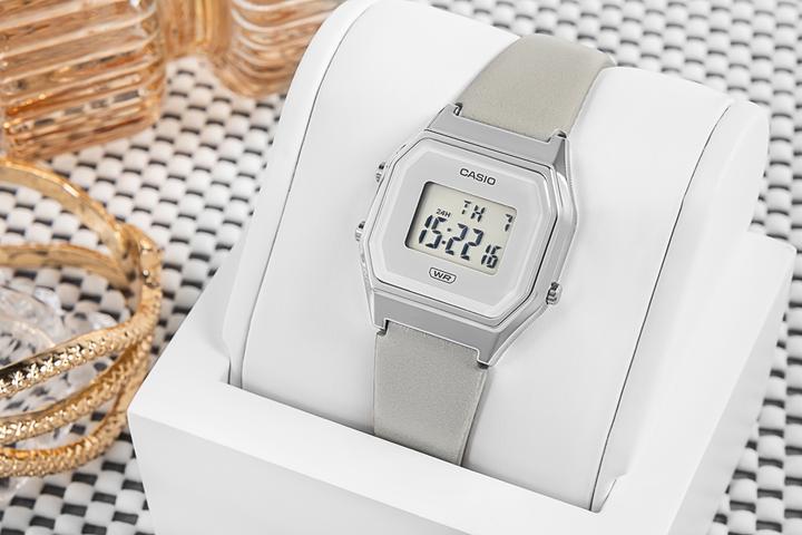 Image du produit Casio Retro Vintage - LA680WEL-8EF (Montre numérique, 28 mm)
