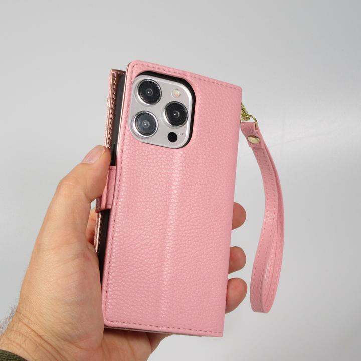 Produktbild PhoneLook Hülle Flip Wallet aus veganem Leder mit Brieftasche und Magnetverschluss (Apple iPhone 15 Pro Max)