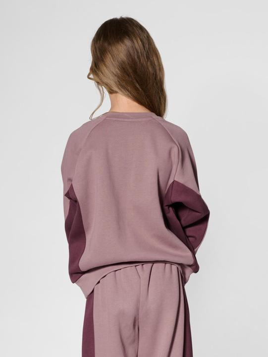 Actual product image hummel hmlKANNA SWEATSHIRT (152)