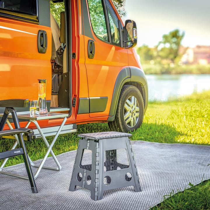 Actual product image Zeller Present Folding steps
