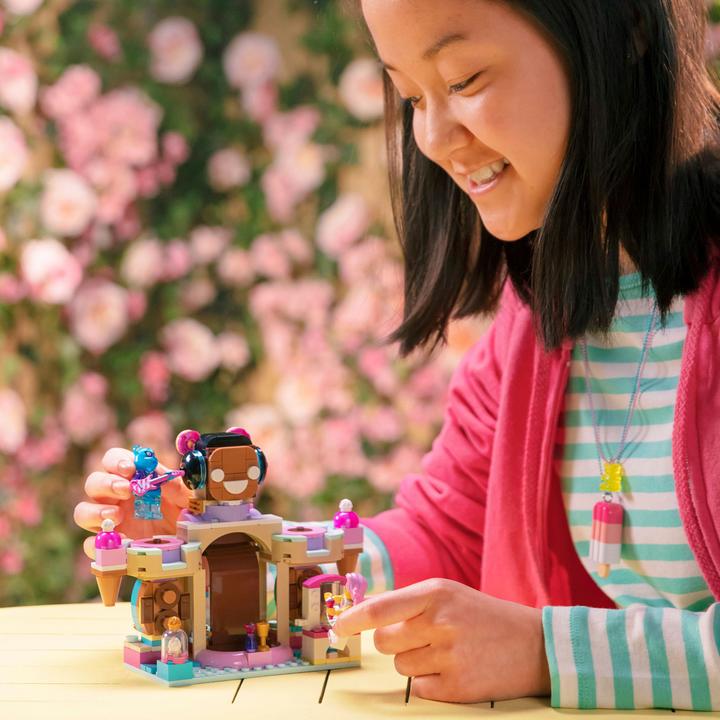 Actual product image LEGO Candy Castle Stage (43111, LEGO Vidiyo)