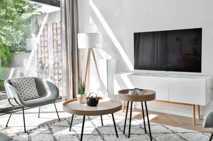 Actual product image Sinox StandView TV bordstand med drejbar top. 26"-55". Alu finish (55", 25 kg)