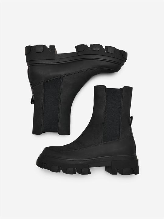 Actual product image Only Chunky boots (41)