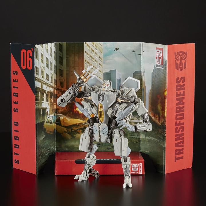 Productafbeelding Hasbro Transformers Studio Voyager