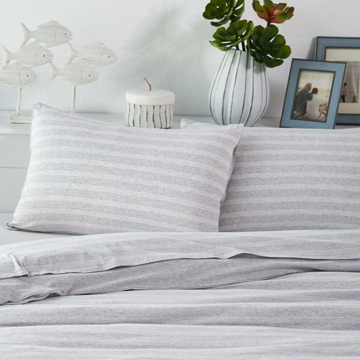 Actual product image BettwarenShop Melange stripes (Bedding set, 135x200 cm + 80x80 cm)