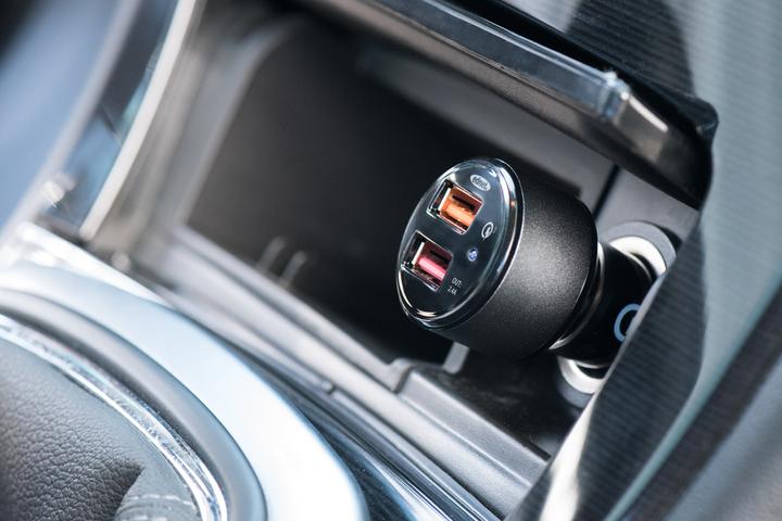 Immagine prodotto ednet Adattatore di ricarica per auto