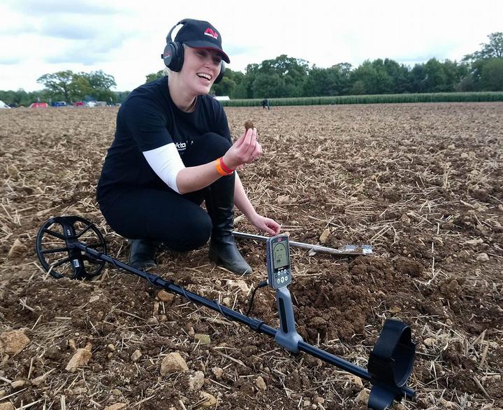 Produktbild Minelab Equinox 800