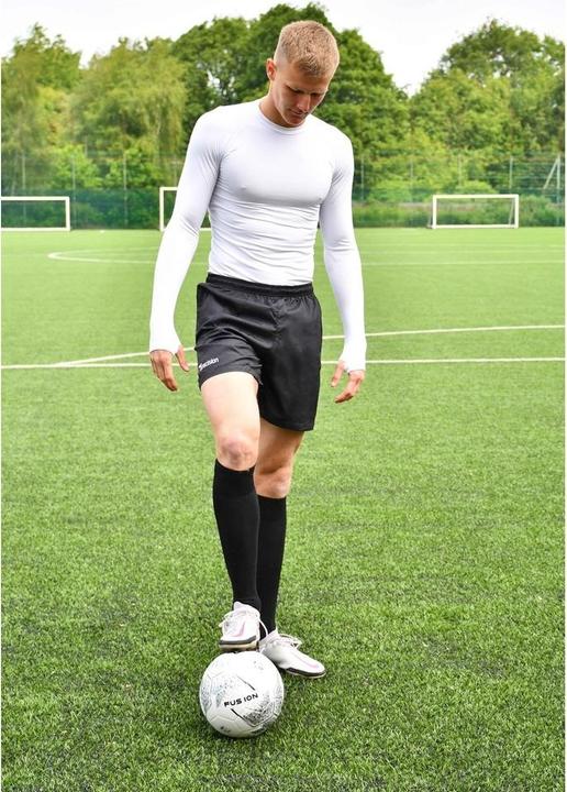 Actual product image Precision Essential Baselayer (S)