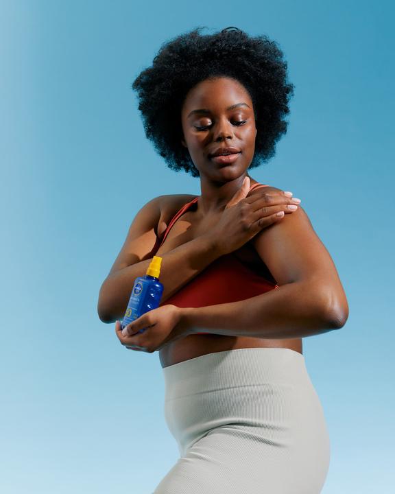 Actual product image NIVEA Sun Protect & Dry Touch (Sun spray, SPF 50, 200 ml, 220 g)