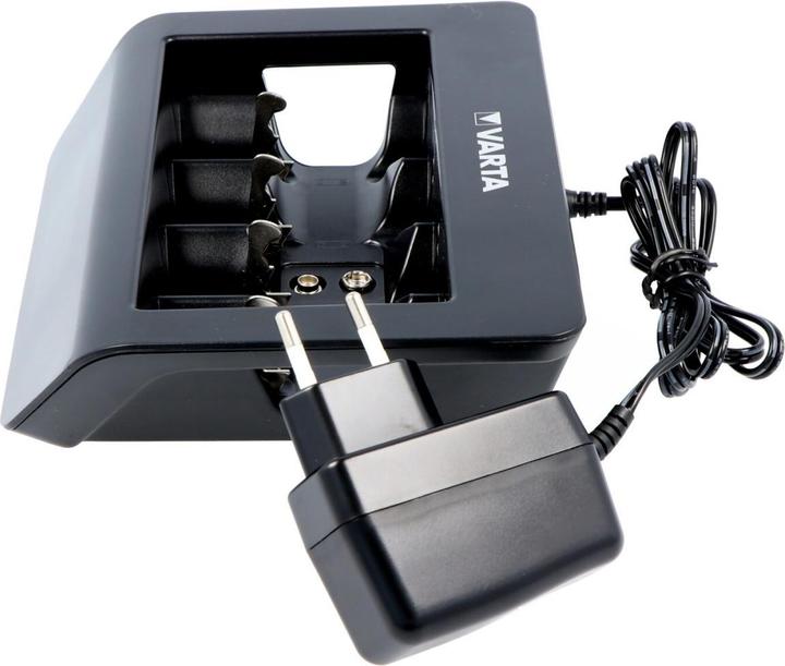 Immagine prodotto Varta LCD Universal Charger+ (1 pz., C, D, 9V Block, AA, AAA, Caricabatterie senza batteria)