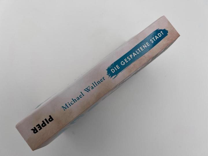 Produktbild Die gespaltene Stadt (Deutsch, Michael Wallner, 2023)