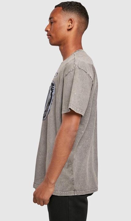 Actual product image Merchcode Thin Lizzy - Jailbreak Acid Washed Oversize Tee - 160119 (XL)