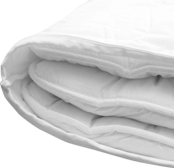 Actual product image Traumschlaf Thinsulate layer cushion (80x80 cm)