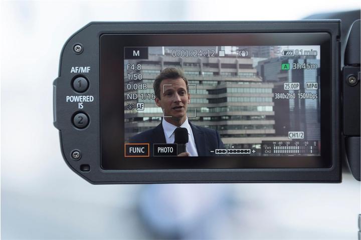 Produktbild Canon XA70 Camcorder (Neuheit) (13.40 Mpx, 25p, 15 x)