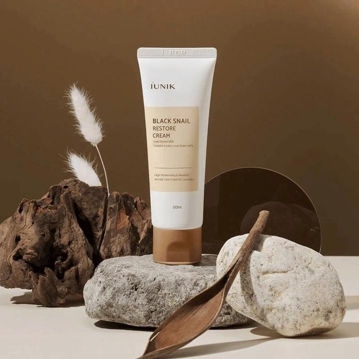 Produktbild Konjac Sponge IUNIK Black Snail Restore Cream przeciwstarzeniowy krem regenerujący 60ml (60 ml)