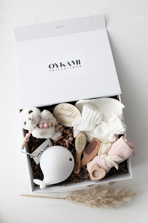 Image du produit Oykami Baby Geschenkbox Rosa "Paris" Robbe Weiss
