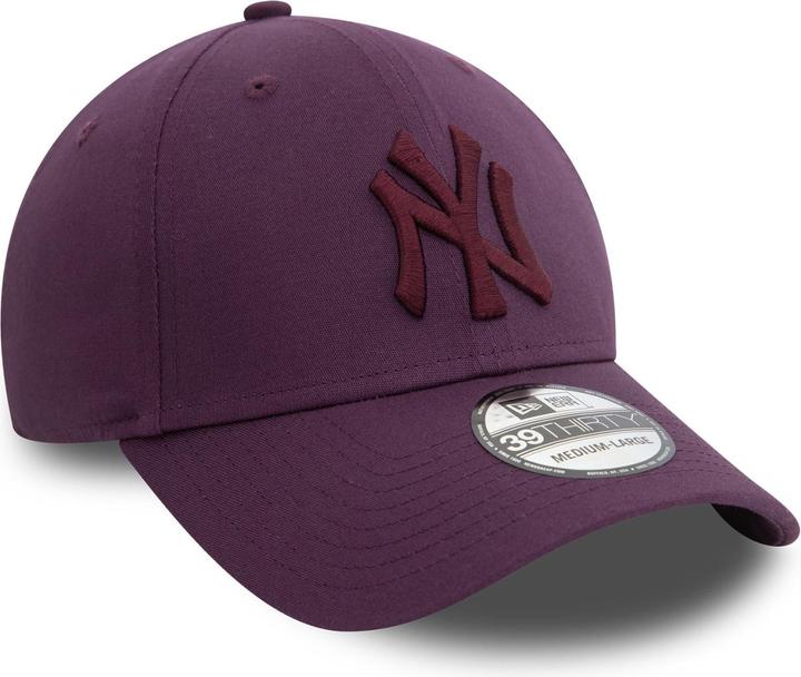 Actual product image New Era 39Thirty Stretch Cap New York Yankees purple - M/L (M, L)