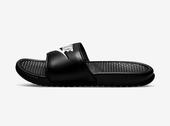 Produktbild Nike Benassi (45)