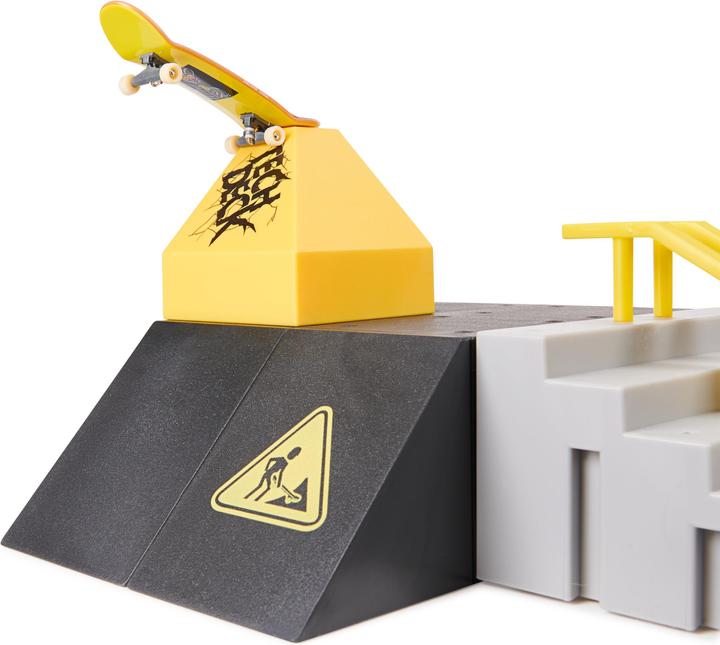 Actual product image Spin Master Tech Deck, Pyramid Shredder, X-Connect Park Creator, set di rampe da personalizzare e costruire con