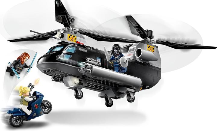 Actual product image LEGO Black Widows Helicopter Chase (76162, LEGO Marvel)