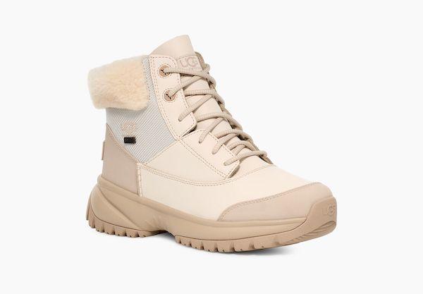Actual product image Ugg Yose Fluff V2 (41)
