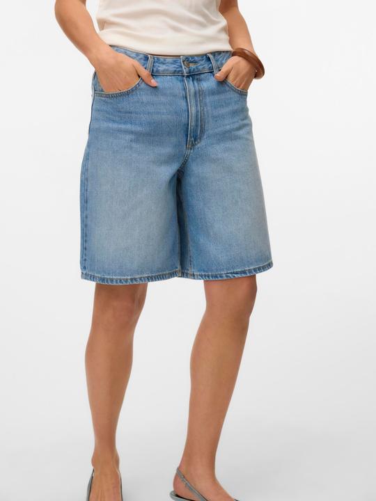 Produktbild Vero Moda AWSAGE Shorts im 5-Taschen Design Bermuda Shorts (L)