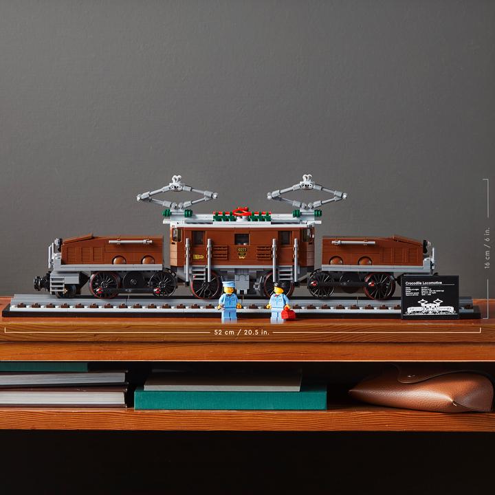 Image du produit LEGO La locomotive crocodile (10277, LEGO Icons)