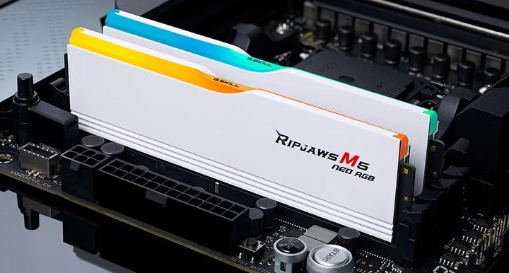 Actual product image G.Skill Ripjaws M5 Neo RGB (2 x 48GB, 6000 MHz, DDR5 RAM, DIMM)