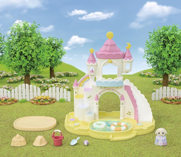 Image du produit Sylvanian Families Jardin d'enfants d'aventure Bac à sable et piscine avec personnage