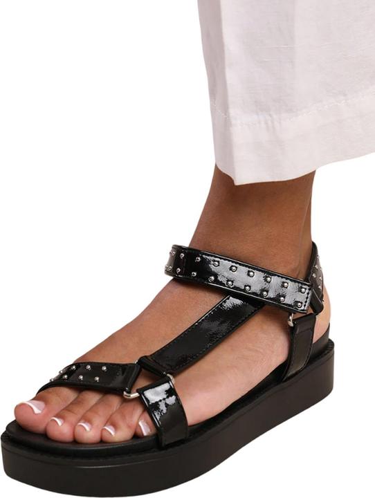 Where's That From Sandalen Hawaii Mit Stollen Lackleder