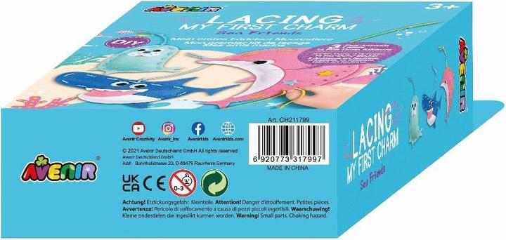 Actual product image Avenir Display First sewing kit