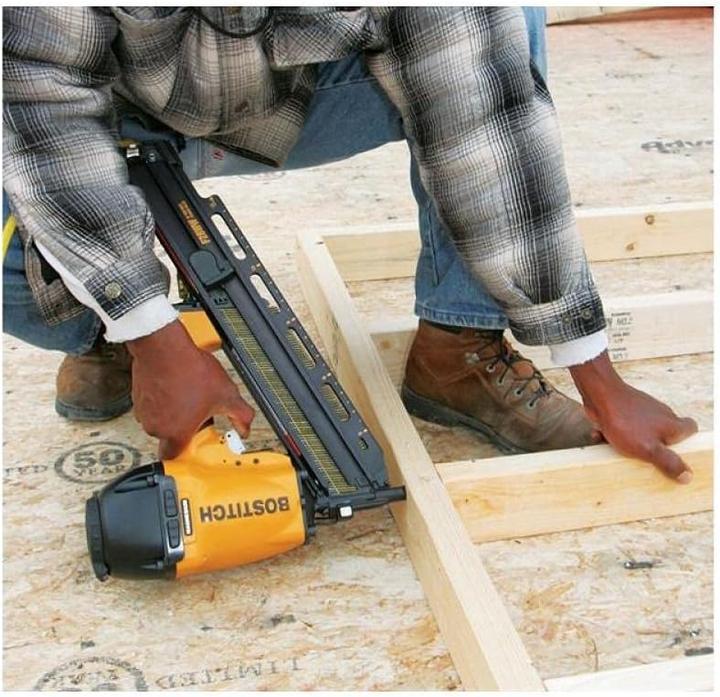 Actual product image Bostitch F28WW-E strip nailer