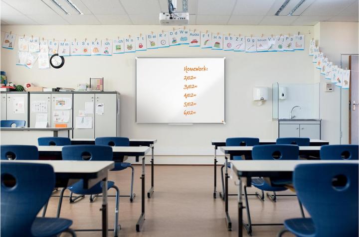 Produktbild Nobo Whiteboard Premium Plus 120 cm x 120 cm, Weiss (120 x 120 cm)