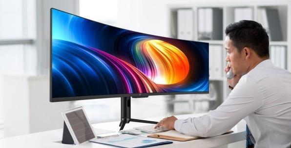 Actual product image V7 L490DQ-HAS-E (5120 x 1440 pixels, 49")
